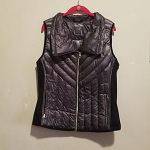 Calvin Klein Performance asymmetrical down vest xl